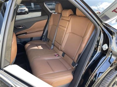 صورة 37 لـ 2025 Toyota CROWN ESTATE