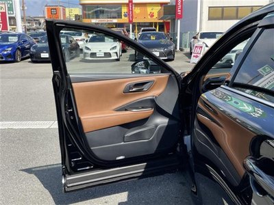 صورة 40 لـ 2025 Toyota CROWN ESTATE