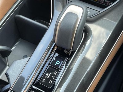 صورة 33 لـ 2025 Toyota CROWN ESTATE