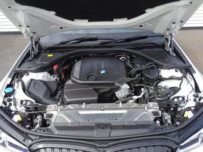 صورة 5 لـ 2024 BMW 3 SERIES