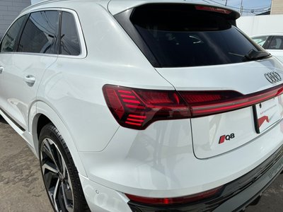 2025 AUDI Q8 E-TRON photo 12