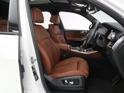 صورة 12 لـ 2023 BMW X5