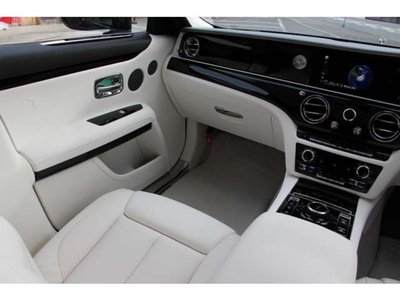 2024 ROLLS-ROYCE GHOST photo 22