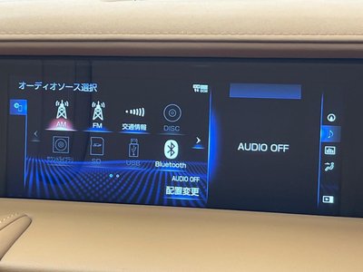 صورة 60 لـ 2020 Lexus LC CONVERTIBLE