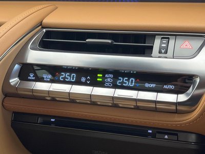 صورة 62 لـ 2020 Lexus LC CONVERTIBLE