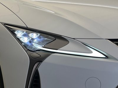 صورة 11 لـ 2020 Lexus LC CONVERTIBLE
