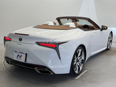 صورة 17 لـ 2020 Lexus LC CONVERTIBLE