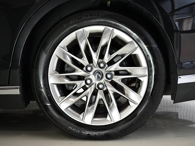2023 Lexus LS — миниатюра 32