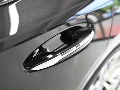 2023 Lexus LS — миниатюра 20
