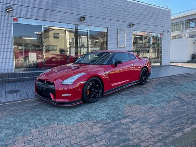 2016 Nissan GT-R 照片 1