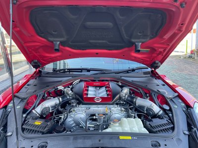 2016 Nissan GT-R 照片 16