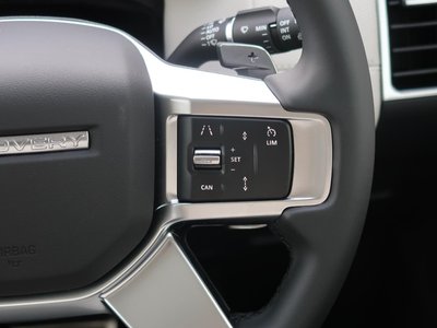 2026 LAND Rover DISCOVERY photo 6