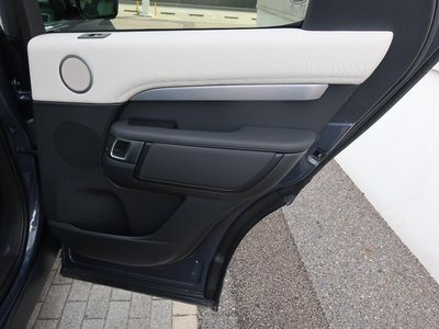2026 LAND Rover DISCOVERY thumbnail 54