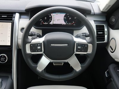 2026 LAND Rover DISCOVERY thumbnail 35