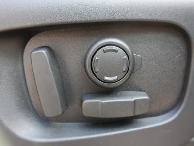 2026 LAND Rover DISCOVERY thumbnail 50