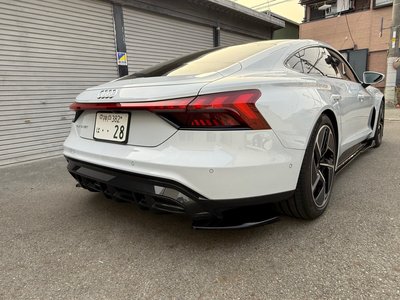 صورة 11 لـ 2022 AUDI E-TRON GT QUATTRO