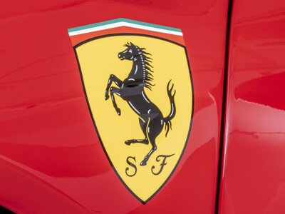 صورة 7 لـ 2024 Ferrari SF90 SPIDER