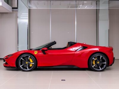 2024 Ferrari SF90 SPIDER — фото 23