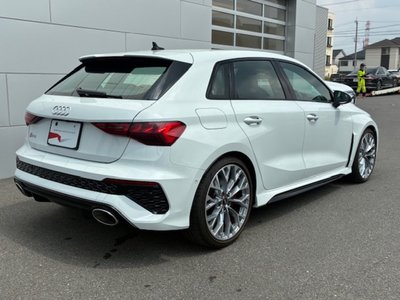 صورة 2 لـ 2022 AUDI RS3 SPORTBACK