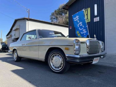 1972 Mercedes-BENZ MEDIUM-CLASS photo 2