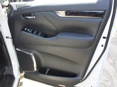 صورة 55 لـ 2023 Toyota ALPHARD