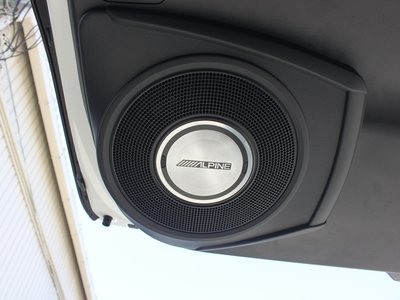 صورة 74 لـ 2023 Toyota ALPHARD