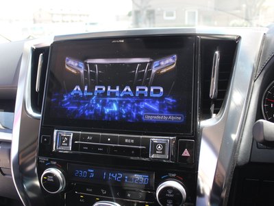 صورة 11 لـ 2023 Toyota ALPHARD