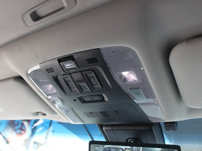 صورة 30 لـ 2023 Toyota ALPHARD