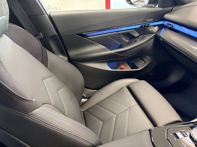 2025 BMW I5 thumbnail 52
