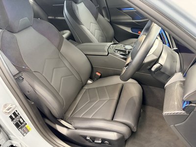 2025 BMW I5 thumbnail 37