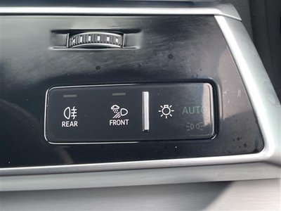 صورة 9 لـ 2023 AUDI SQ8