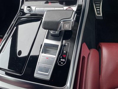 صورة 11 لـ 2023 AUDI SQ8