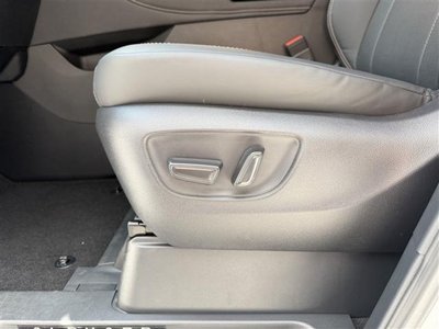 2025 Toyota ALPHARD — фото 48