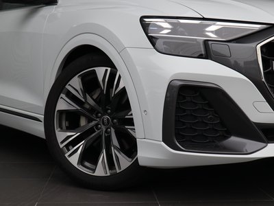2024 AUDI Q8 — миниатюра 4