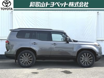 صورة 39 لـ 2025 Lexus GX