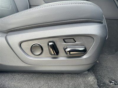 صورة 24 لـ 2025 Lexus GX
