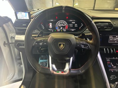 صورة 22 لـ 2019 Lamborghini URUS