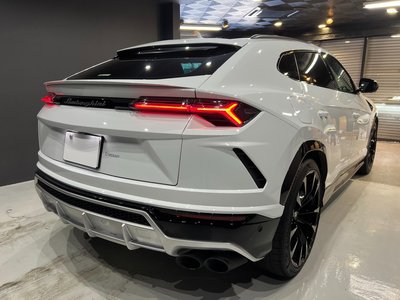 صورة 9 لـ 2019 Lamborghini URUS