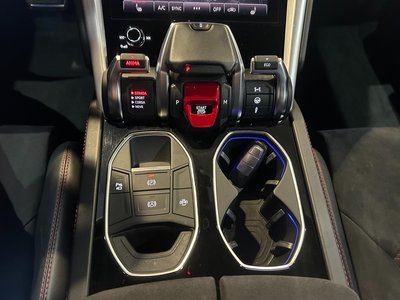 صورة 26 لـ 2019 Lamborghini URUS