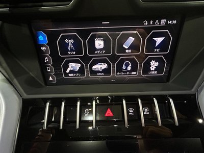 صورة 29 لـ 2019 Lamborghini URUS