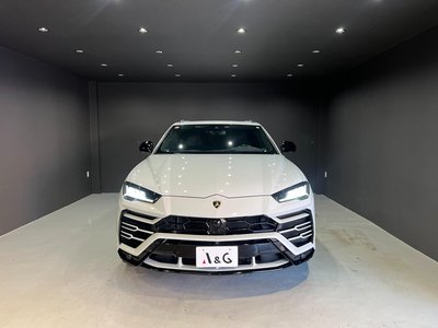 صورة 8 لـ 2019 Lamborghini URUS