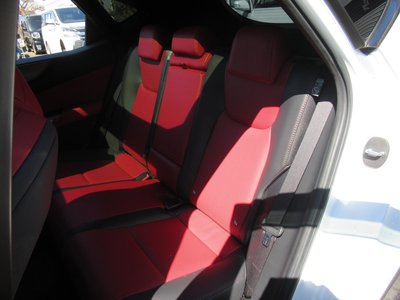 صورة 37 لـ 2023 Lexus NX
