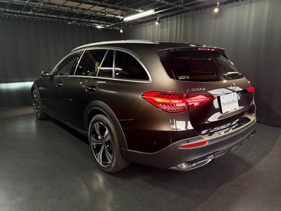 2026 Mercedes-BENZ C-CLASS photo 5