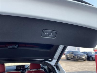 صورة 34 لـ 2022 AUDI SQ5 SPORTBACK