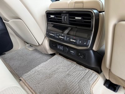 2024 Toyota LAND CRUISER 300 — фото 33