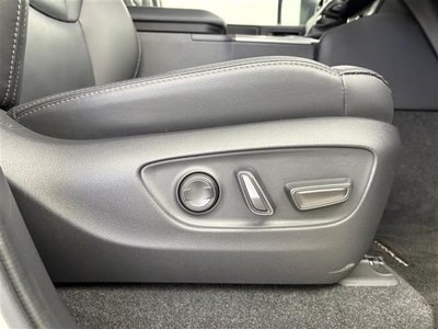 2024 Toyota LAND CRUISER 250 photo 19
