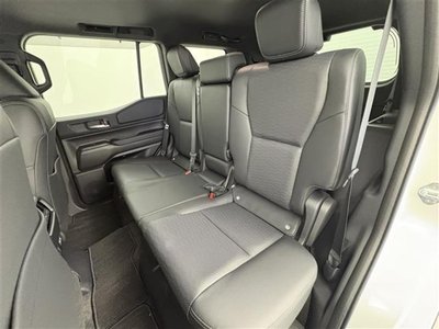 2024 Toyota LAND CRUISER 250 photo 24