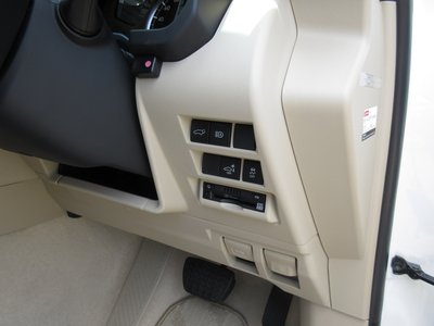 صورة 32 لـ 2023 Toyota LAND CRUISER 300