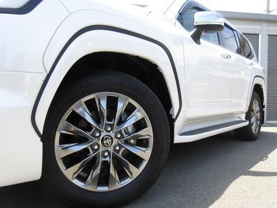 صورة 22 لـ 2023 Toyota LAND CRUISER 300