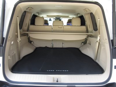 صورة 42 لـ 2023 Toyota LAND CRUISER 300